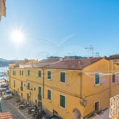 Il Comandante - Goelba Porto Azzurro