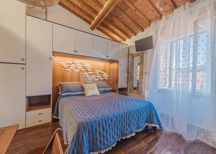 Il Comandante - Goelba * Porto Azzurro